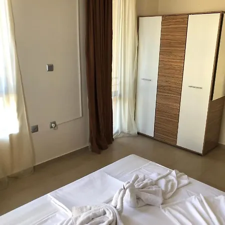 Lägenhet Apartaments Argo / Апартаменти Арго *